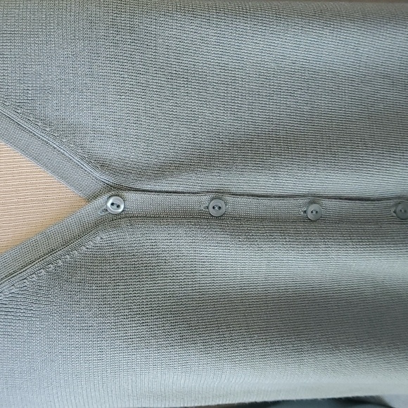 Ellen Tracy, blue/green button sweater. Size Xl.‎ Lightweight. Business - Picture 2 of 7